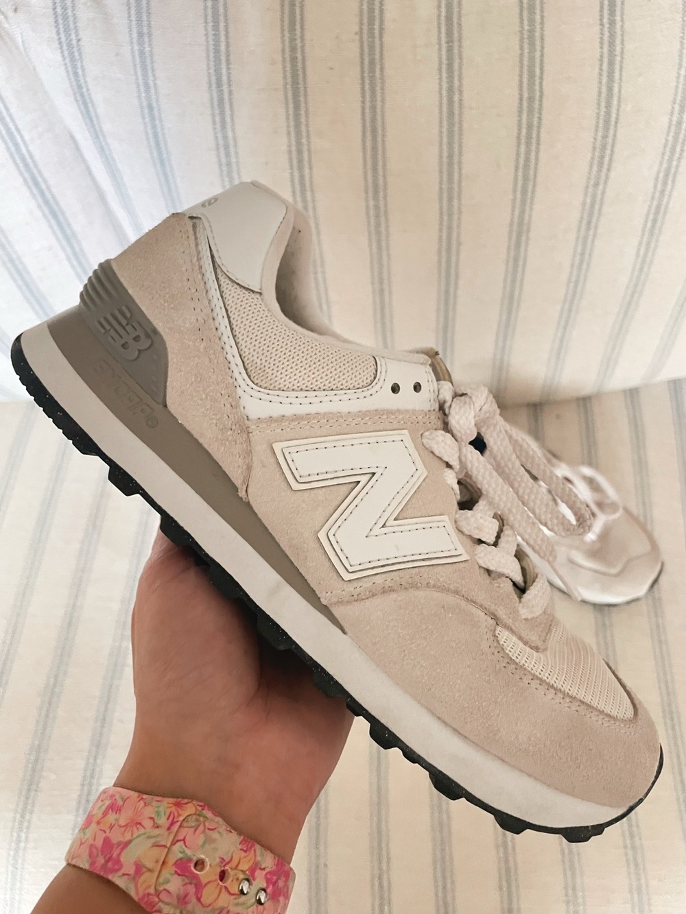 New Balance 574 Core Nimbus Cloud White Suede Sneakers Womens 8